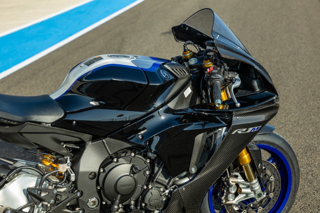 Yamaha YZF-R1M