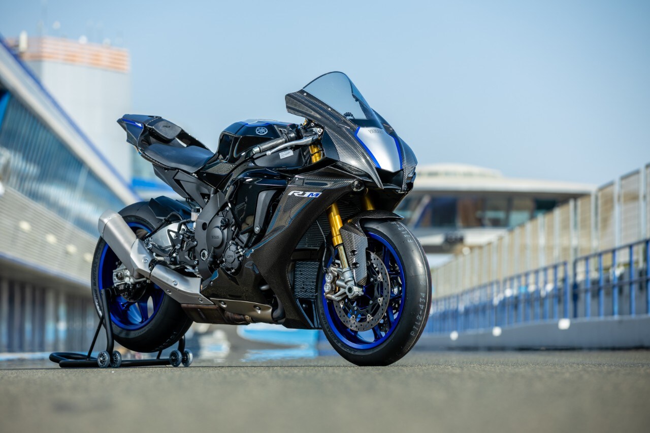 Yamaha YZF-R1M