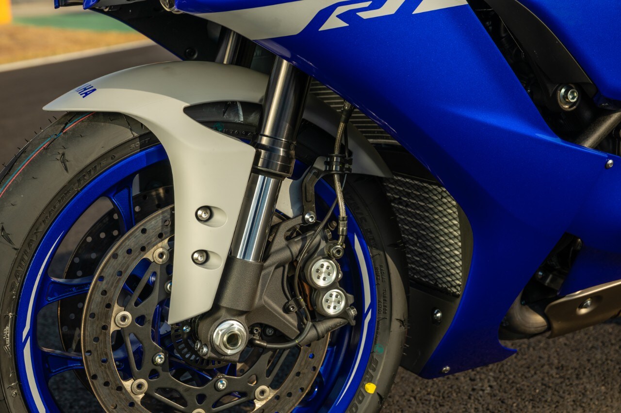 Yamaha YZF-R1 