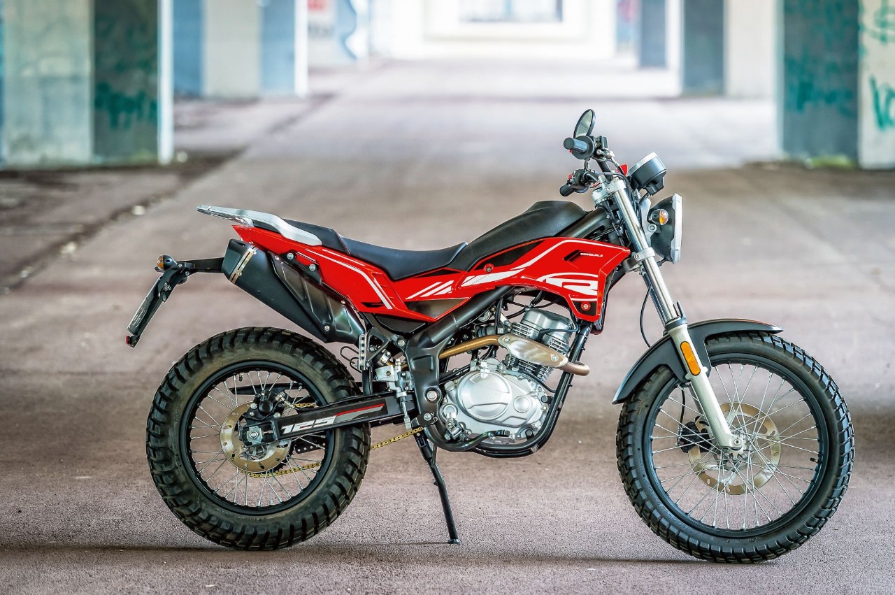 Rieju Tango 125: FUORI dagli schemi