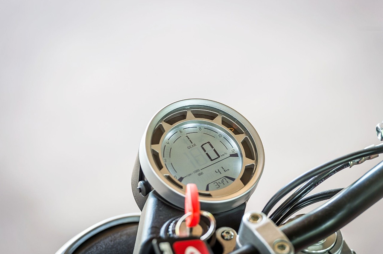 Rieju Tango 125: FUORI dagli schemi