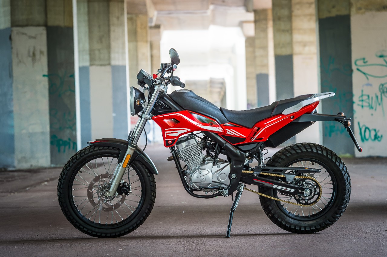 Rieju Tango 125: FUORI dagli schemi