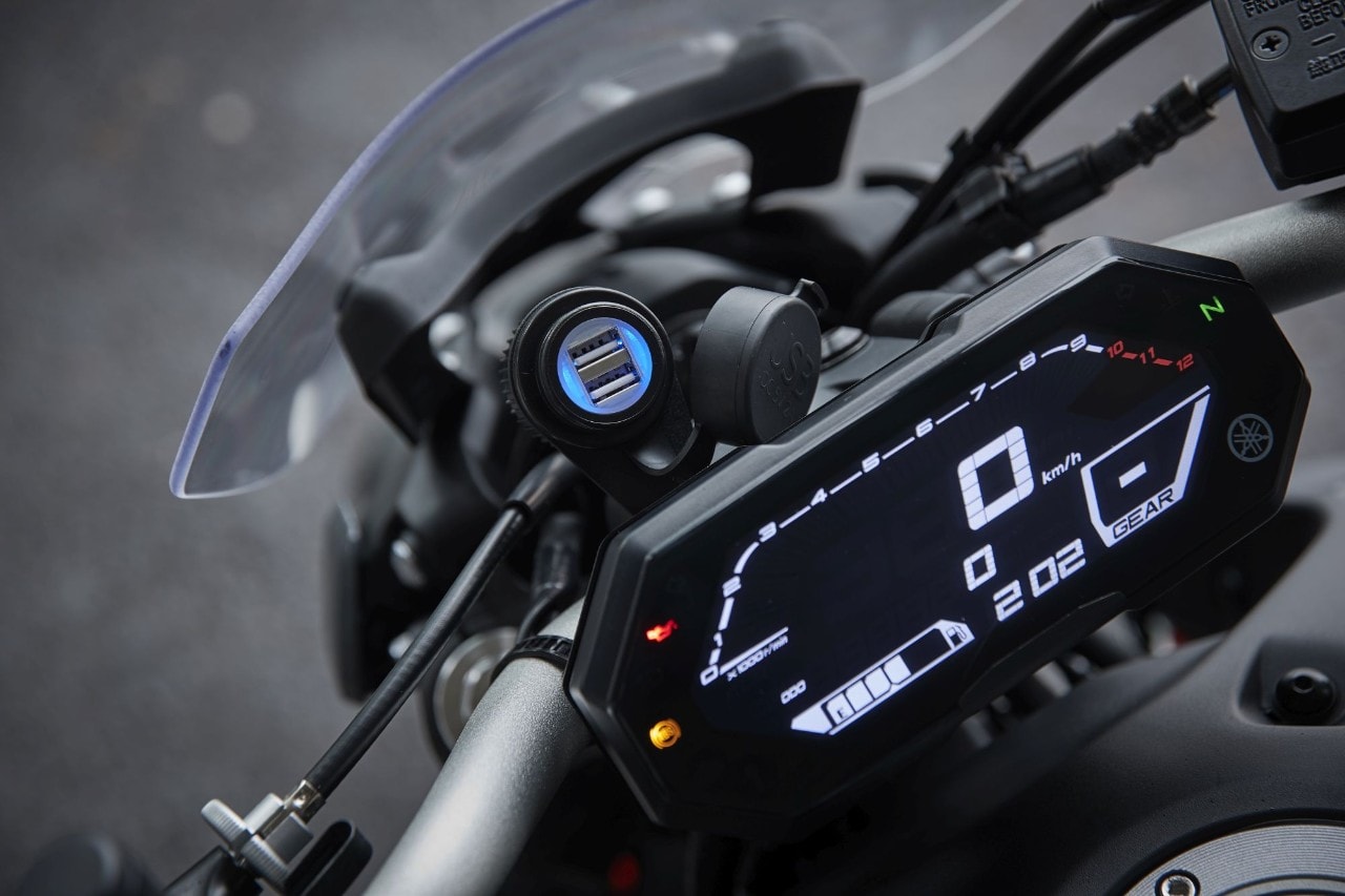 In sella alla Yamaha MT-07 MY21: ecco il video!