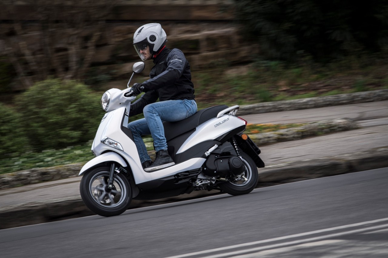 Yamaha D'Elight 125: 300 km con 4 euro!