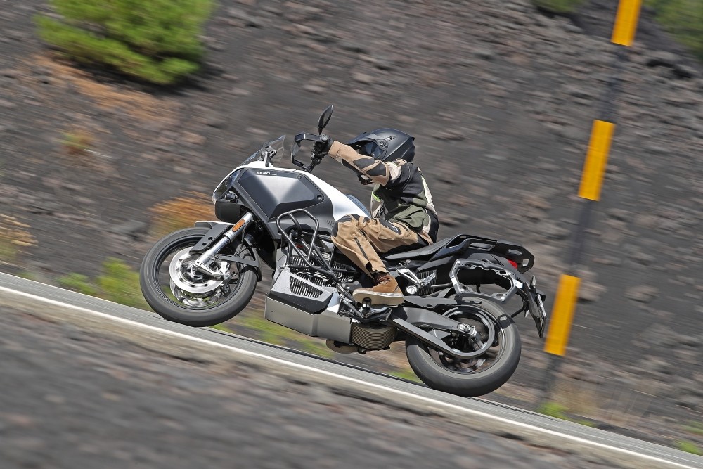 Zero Motorcycles DSR-X: l'adventure elettrica