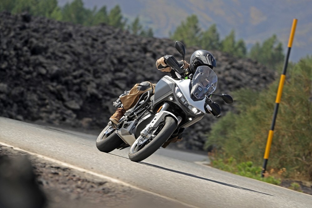 Zero Motorcycles DSR-X: l'adventure elettrica