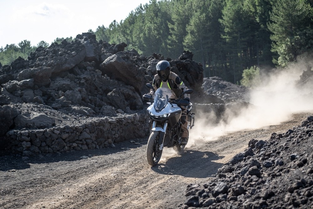 Zero Motorcycles DSR-X: l'adventure elettrica