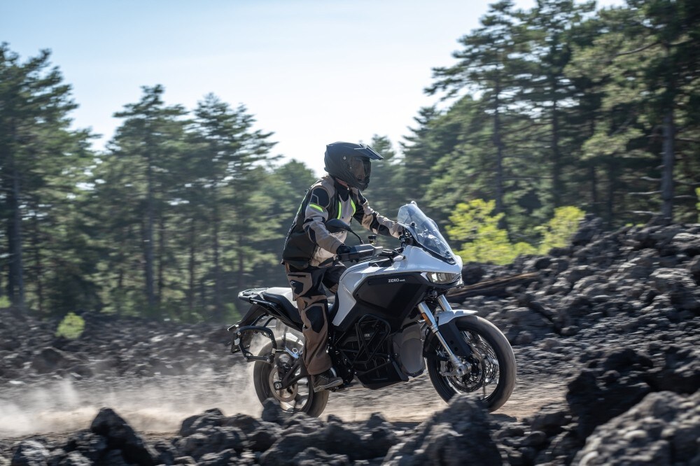 Zero Motorcycles DSR-X: l'adventure elettrica