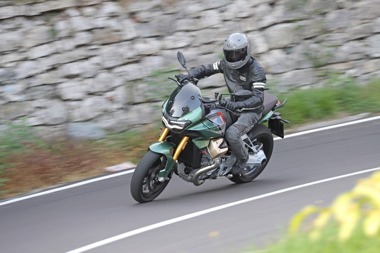 Moto Guzzi V100 S Mandello: la rivoluzionaria