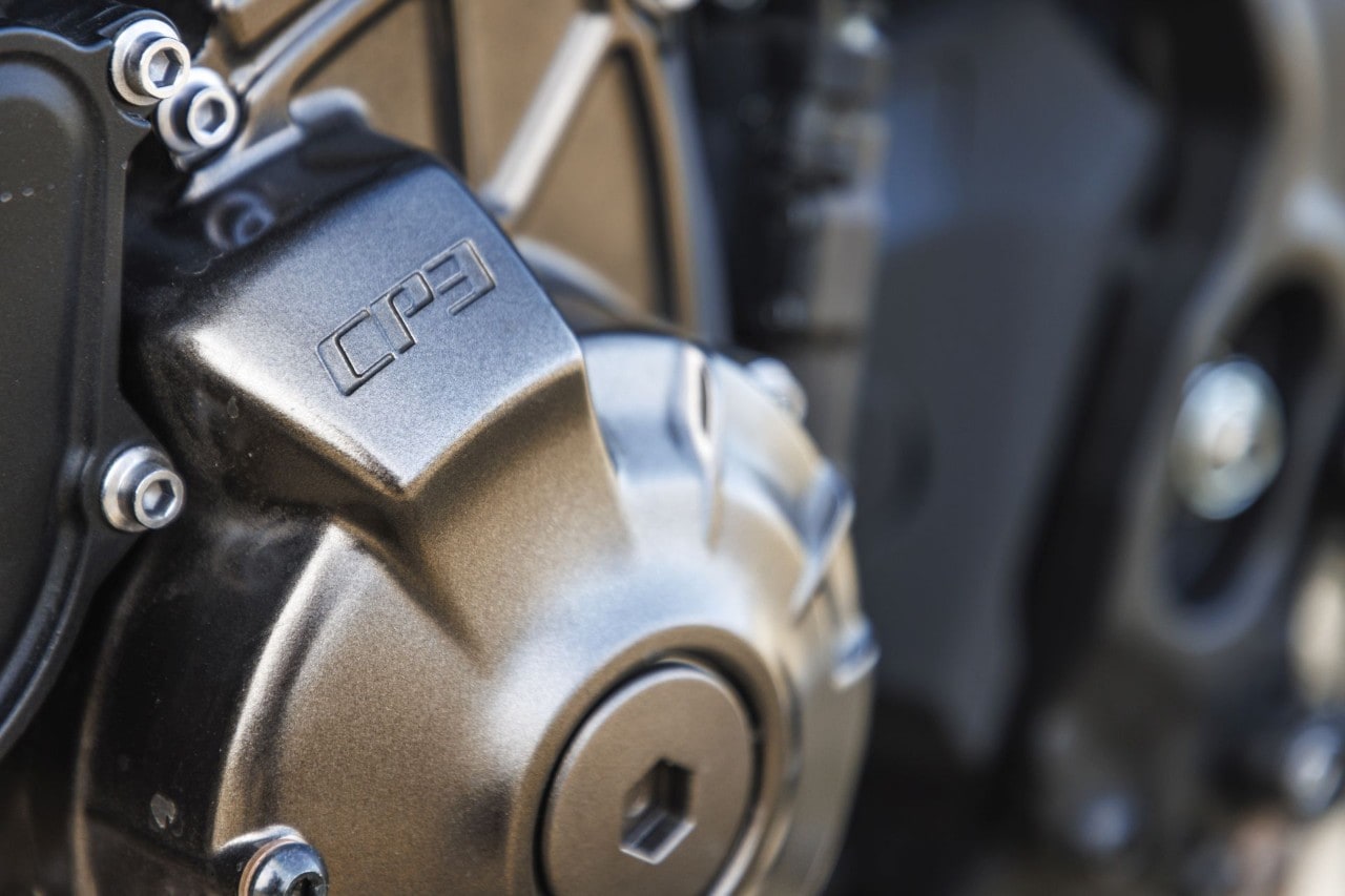 Kawasaki Z900 RS SE e Yamaha XRS900: modern classic... a modo loro