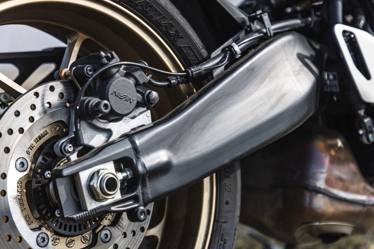 Kawasaki Z900 RS SE e Yamaha XRS900: modern classic... a modo loro