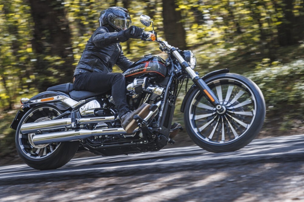 Harley-Davidson Breakout 117: una moto davvero esagerata!