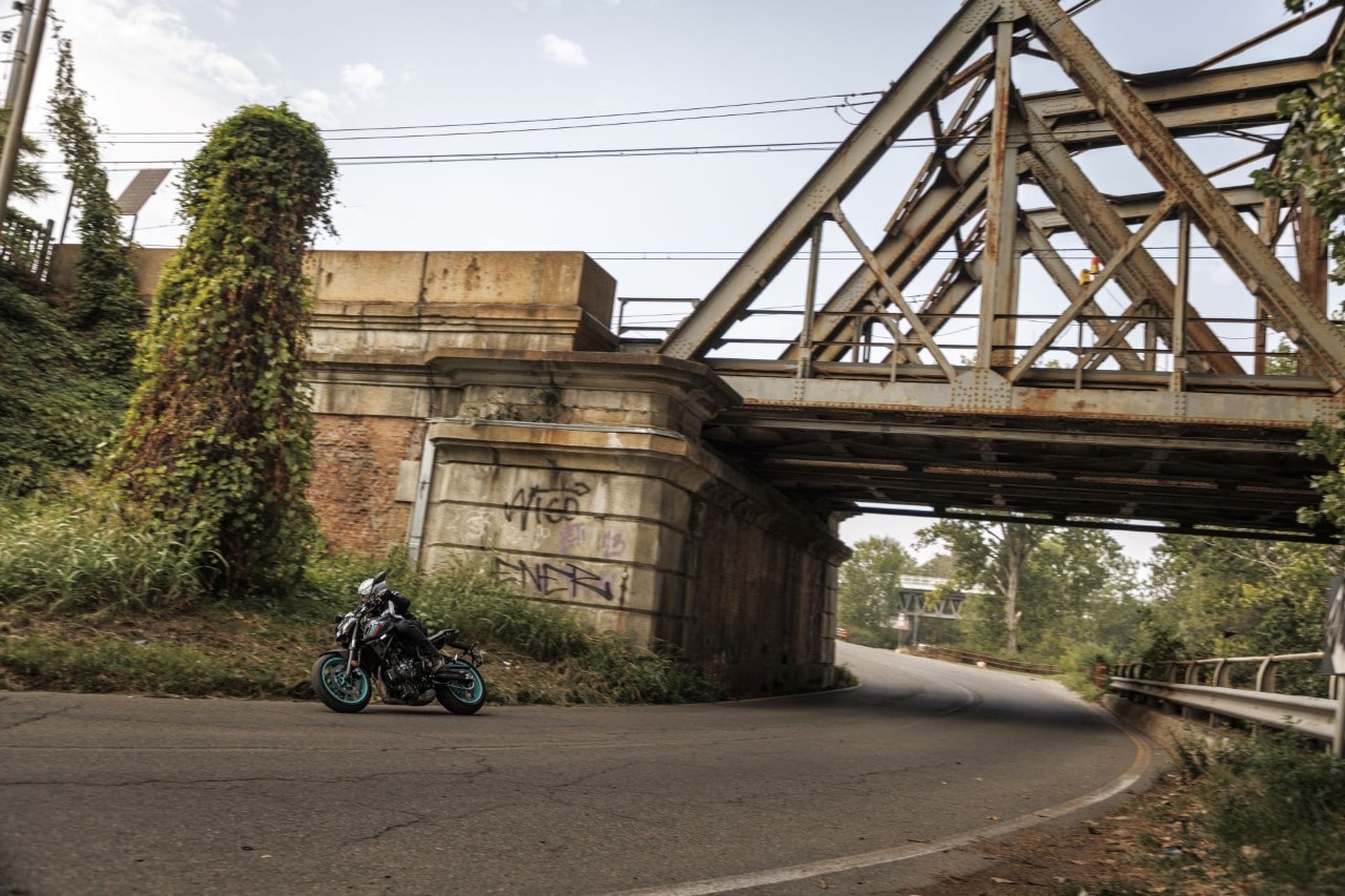 DueruoteTG #169 - Honda Hornet vs Yamaha MT-07: testa a testa tra le naked più vendute d'Italia