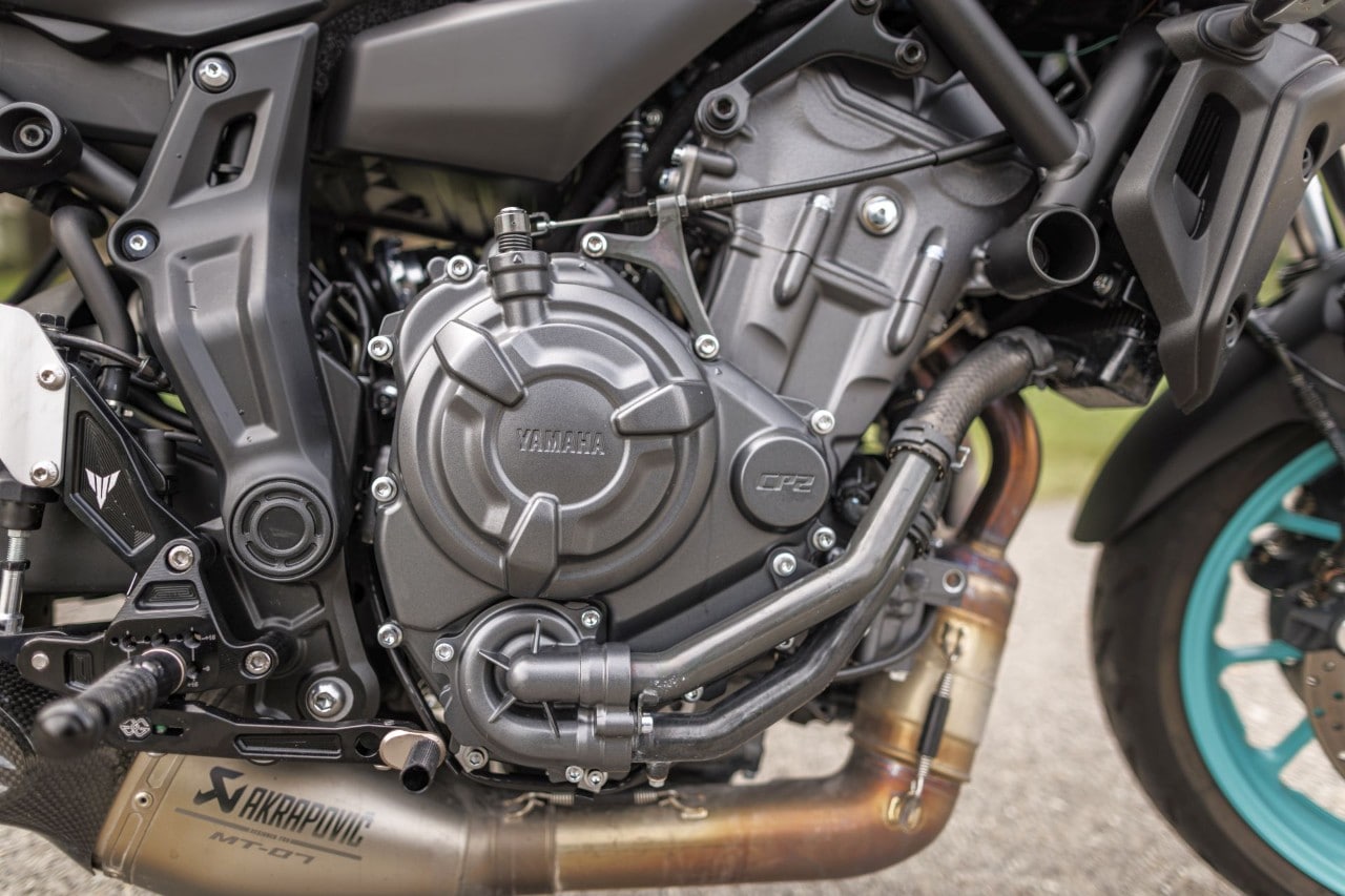 DueruoteTG #169 - Honda Hornet vs Yamaha MT-07: testa a testa tra le naked più vendute d'Italia