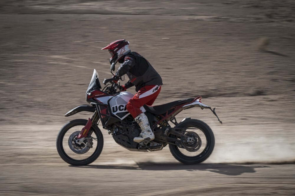 Ducati DesertX Rally: la super dotata +VIDEO+