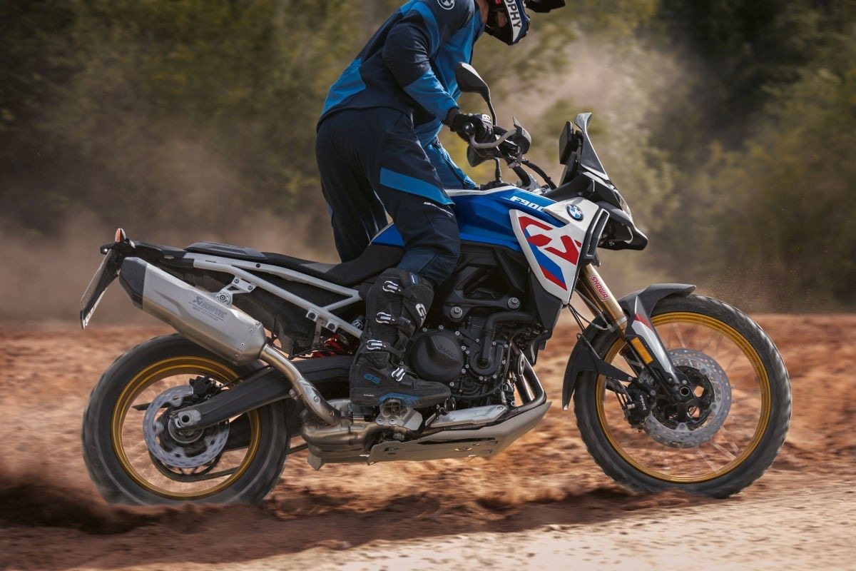 BMW F 900 GS: una macchina perfetta per l'offroad +VIDEO+