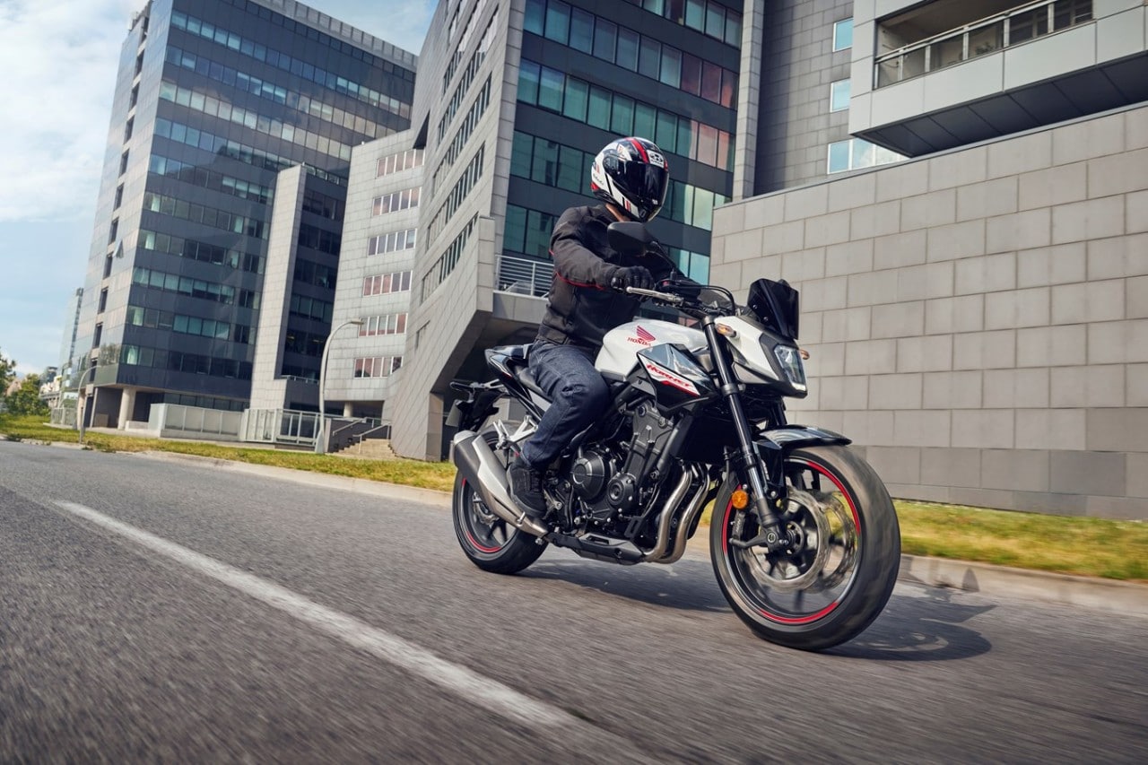 Honda CB 500 Hornet: La piccola streetfigher +VIDEO+