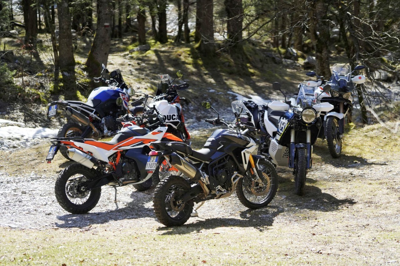 Quota 1000: tutte le Adventure col 21” del 2024