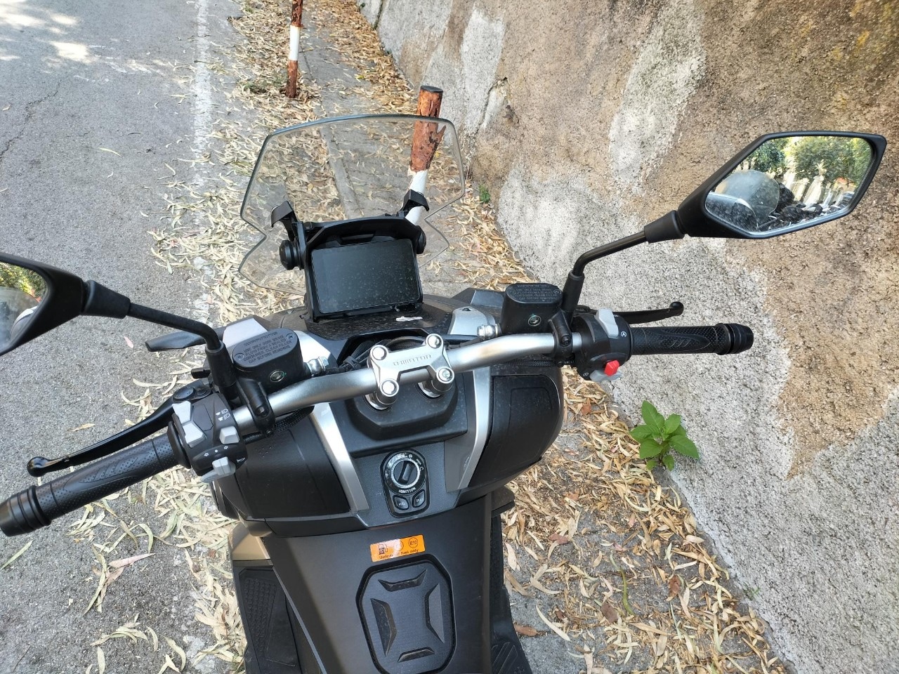Long test: un'estate con il QJ Motor ATR 125