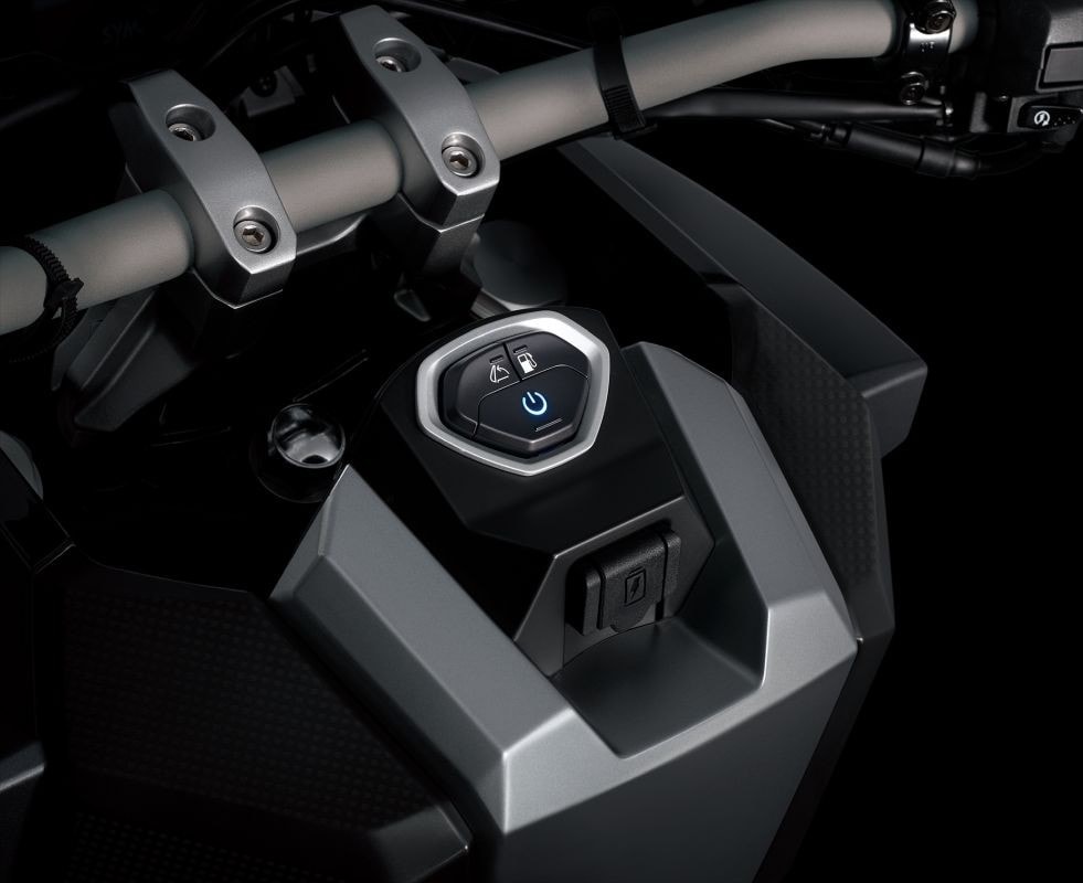 SYM ADXTG 400: lo scooter che sembra una moto 