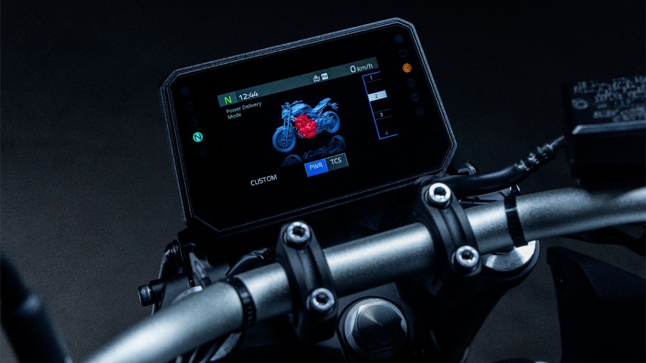 Odiateci pure, ma la Yamaha MT-07 automatica è meglio di quella col cambio manuale. Ecco perché