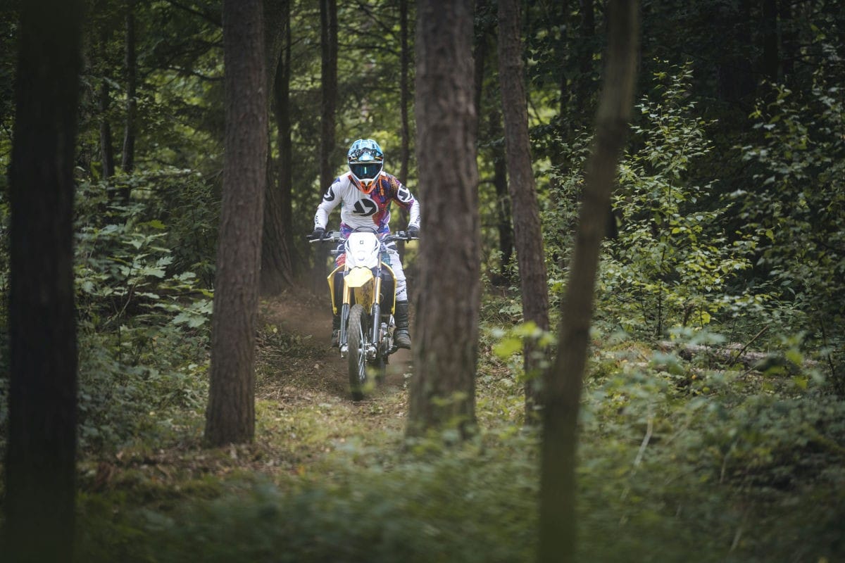 Suzuki DR-Z: l'enduro che mancava è tornata!