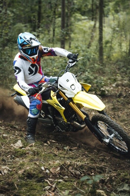Suzuki DR-Z: l'enduro che mancava è tornata!