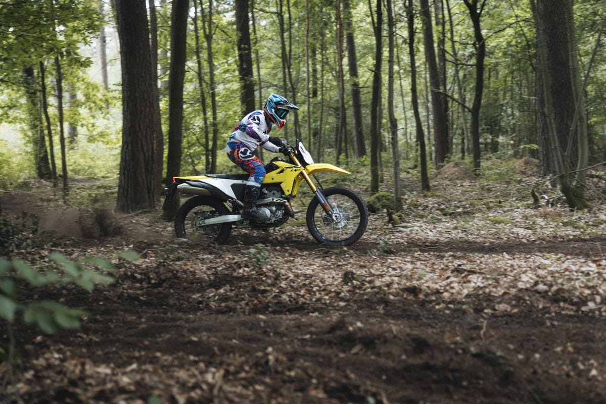 Suzuki DR-Z: l'enduro che mancava è tornata!