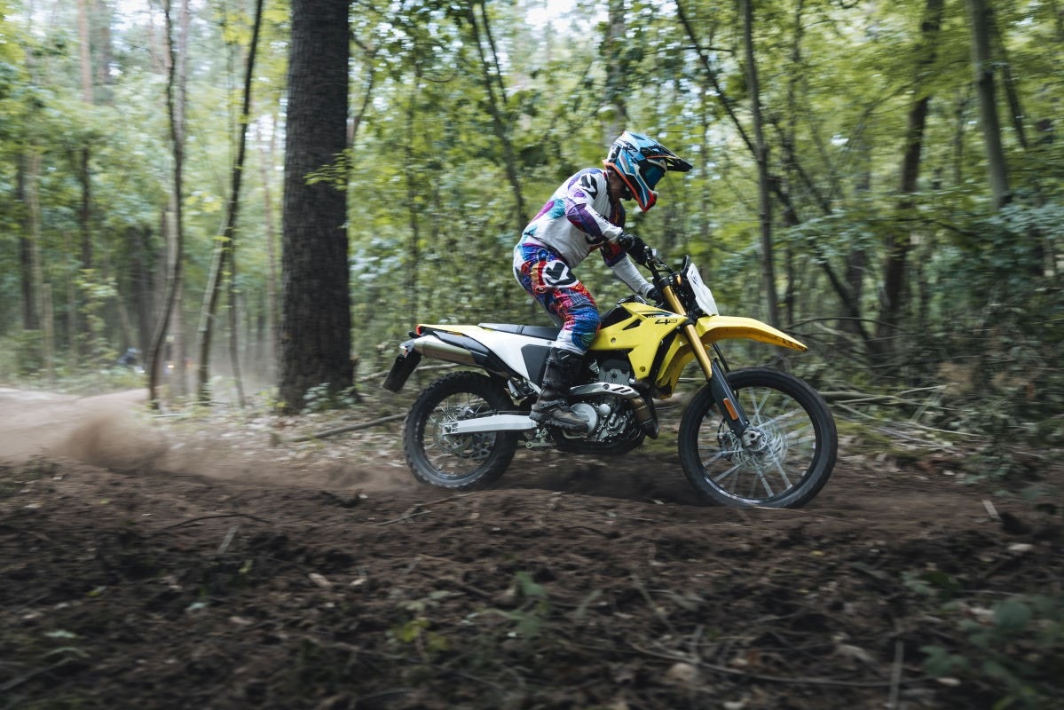 Suzuki DR-Z: l'enduro che mancava è tornata!