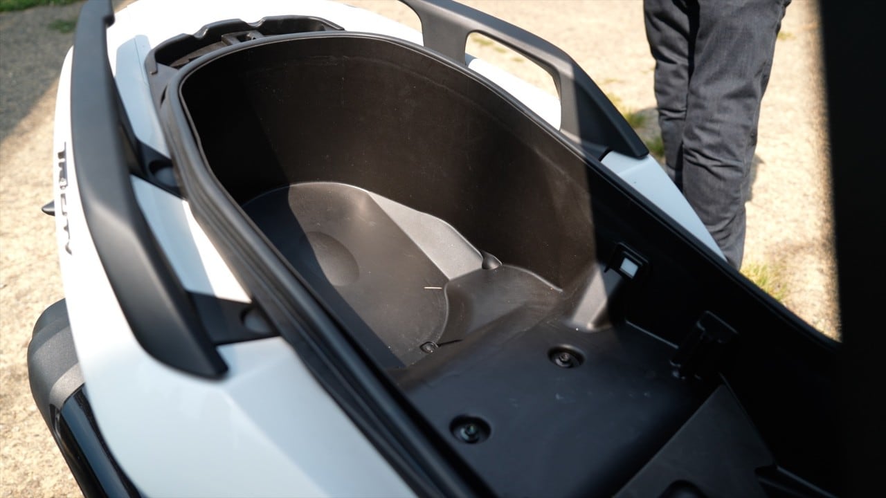 Piaggio Mp3 310 vs Yamaha Tricity 300: qual è meglio? Dueruote Test a testa #30