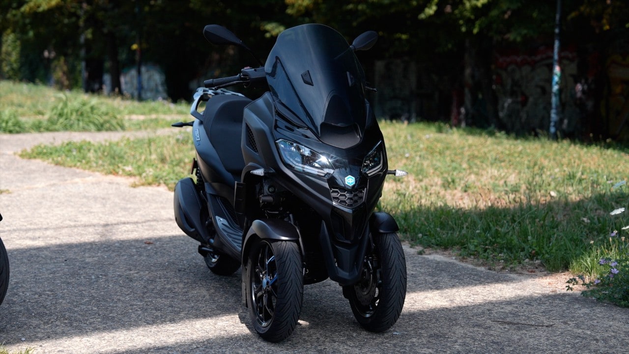 Piaggio Mp3 310 vs Yamaha Tricity 300: qual è meglio? Dueruote Test a testa #30