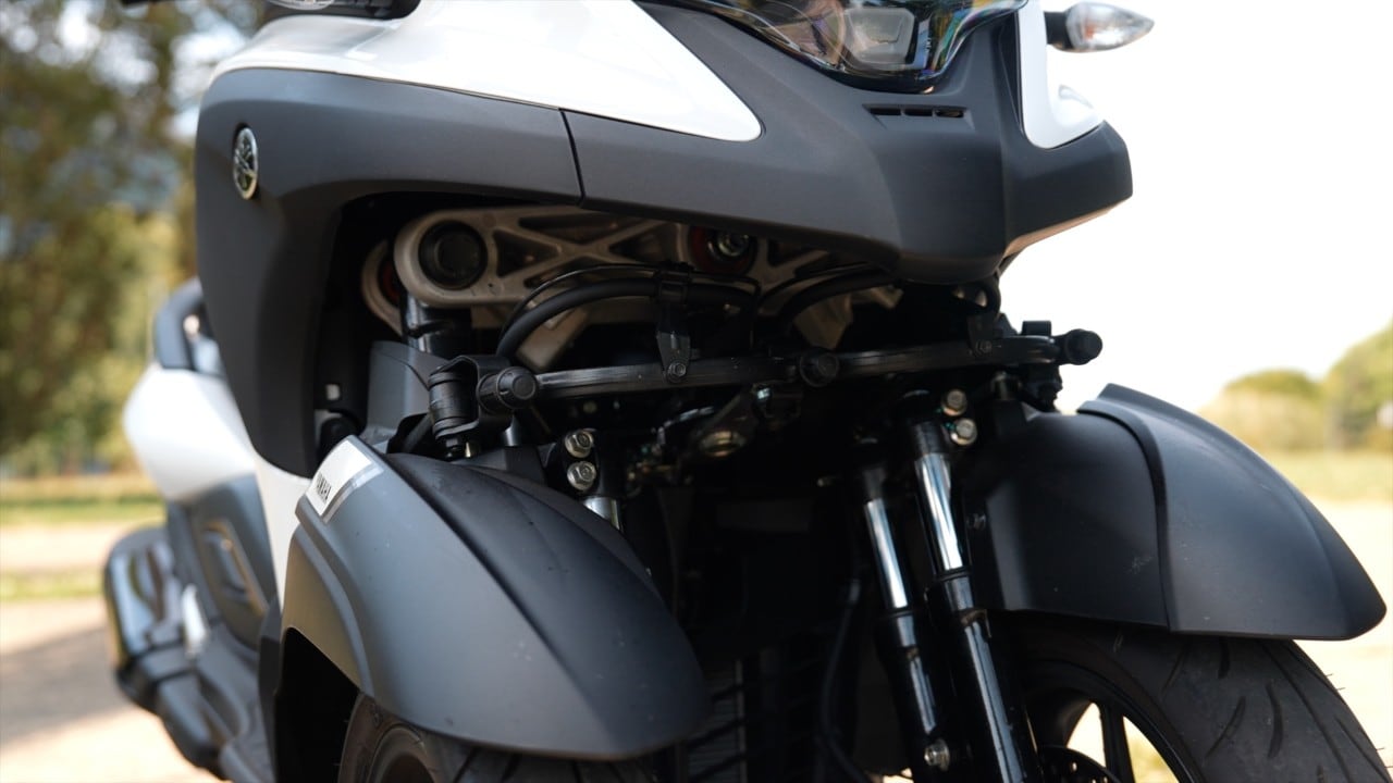 Piaggio Mp3 310 vs Yamaha Tricity 300: qual è meglio? Dueruote Test a testa #30