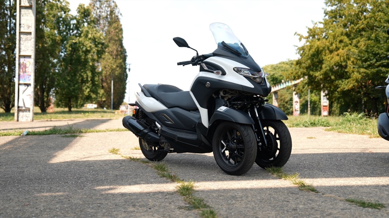 Piaggio Mp3 310 vs Yamaha Tricity 300: qual è meglio? Dueruote Test a testa #30