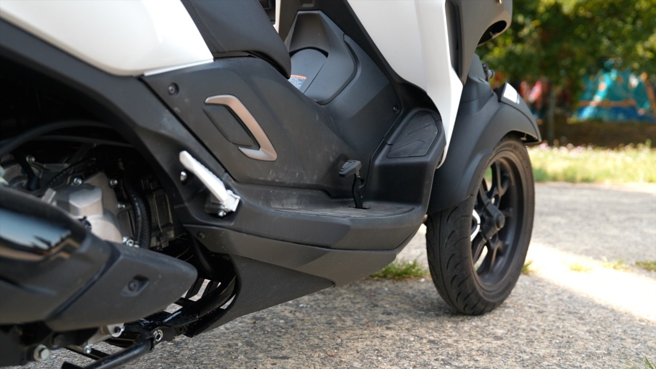 Piaggio Mp3 310 vs Yamaha Tricity 300: qual è meglio? Dueruote Test a testa #30