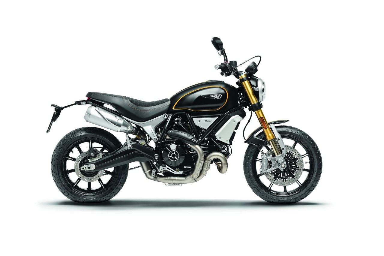 Honda CB1100RS vs Scrambler Ducati 1100 Sport, gomito a gomito