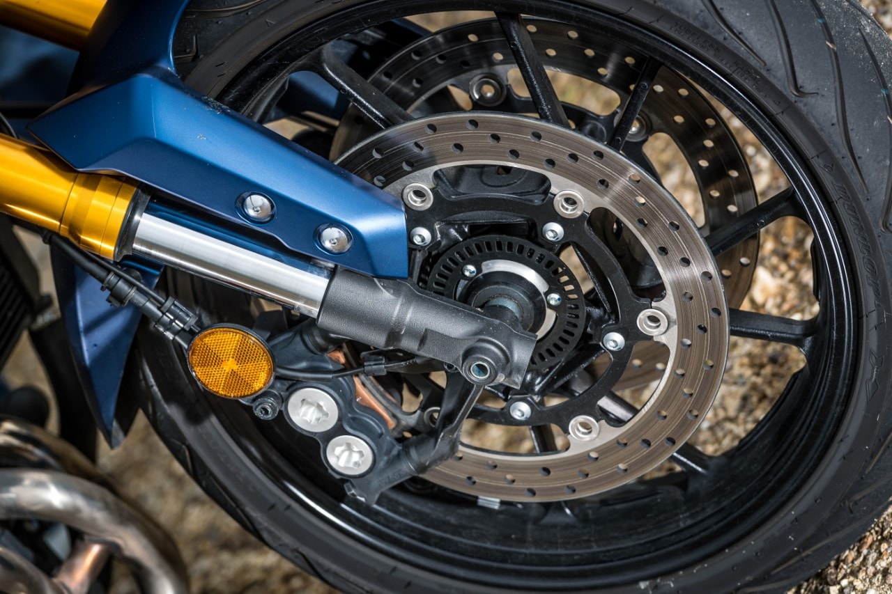 MV Agusta Turismo Veloce 800 Lusso vs Yamaha Tracer 900 GT, in medio stat virtus