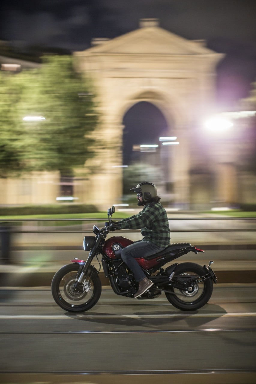 Benelli Leoncino Trail: una notte da leoni