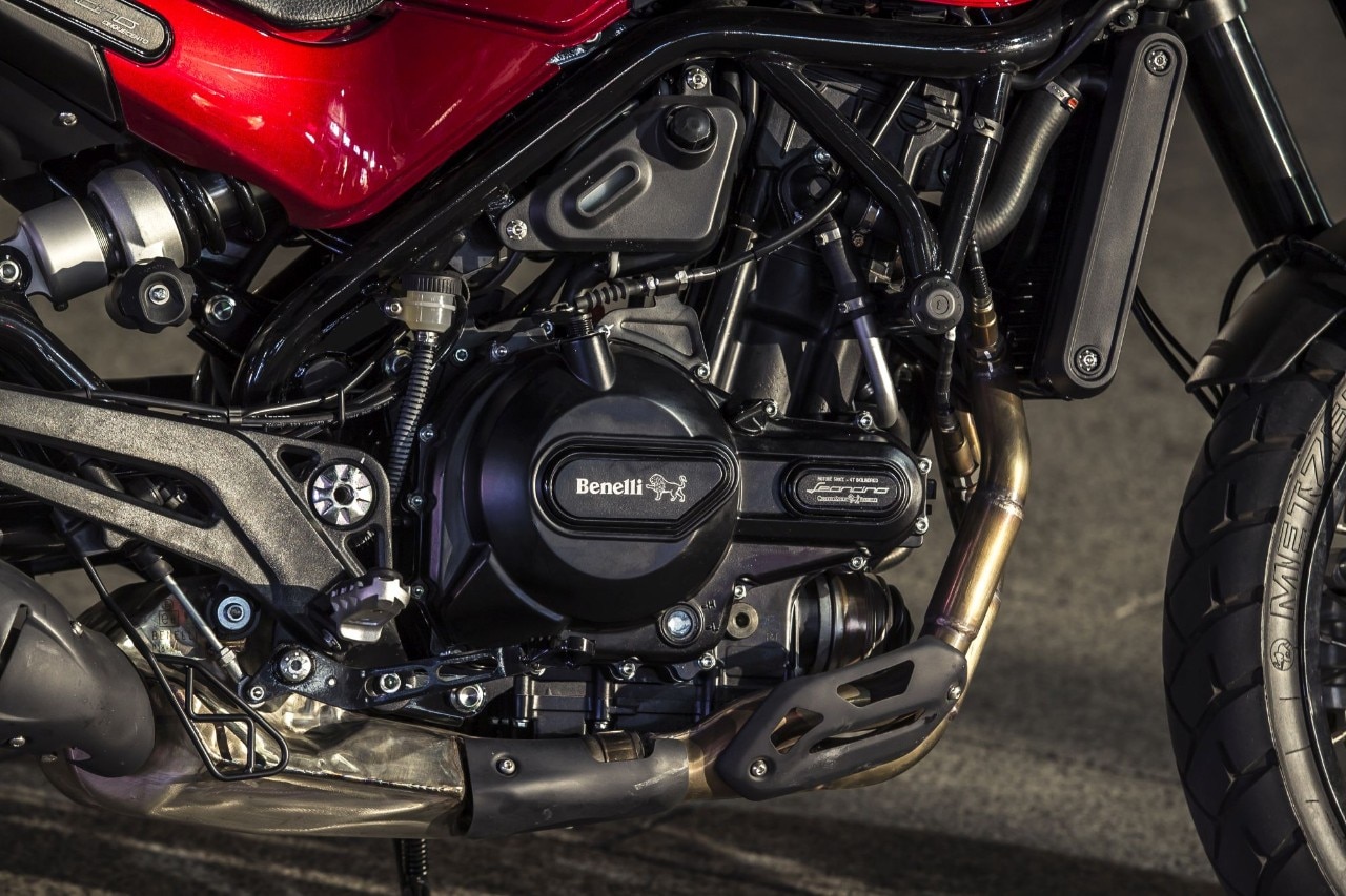 Benelli Leoncino Trail: una notte da leoni