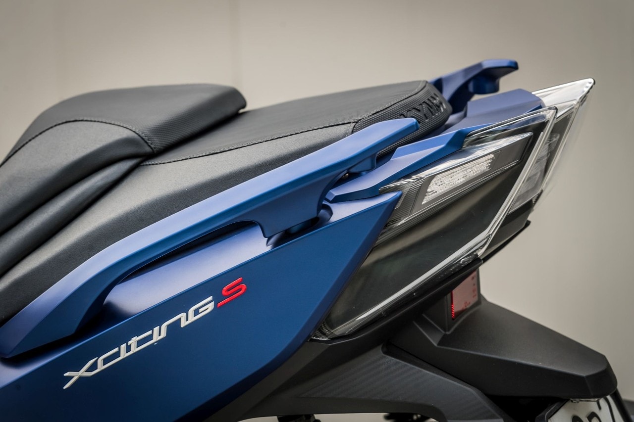 BMW C 400 X vs Kymco Xciting 400i S: middle class