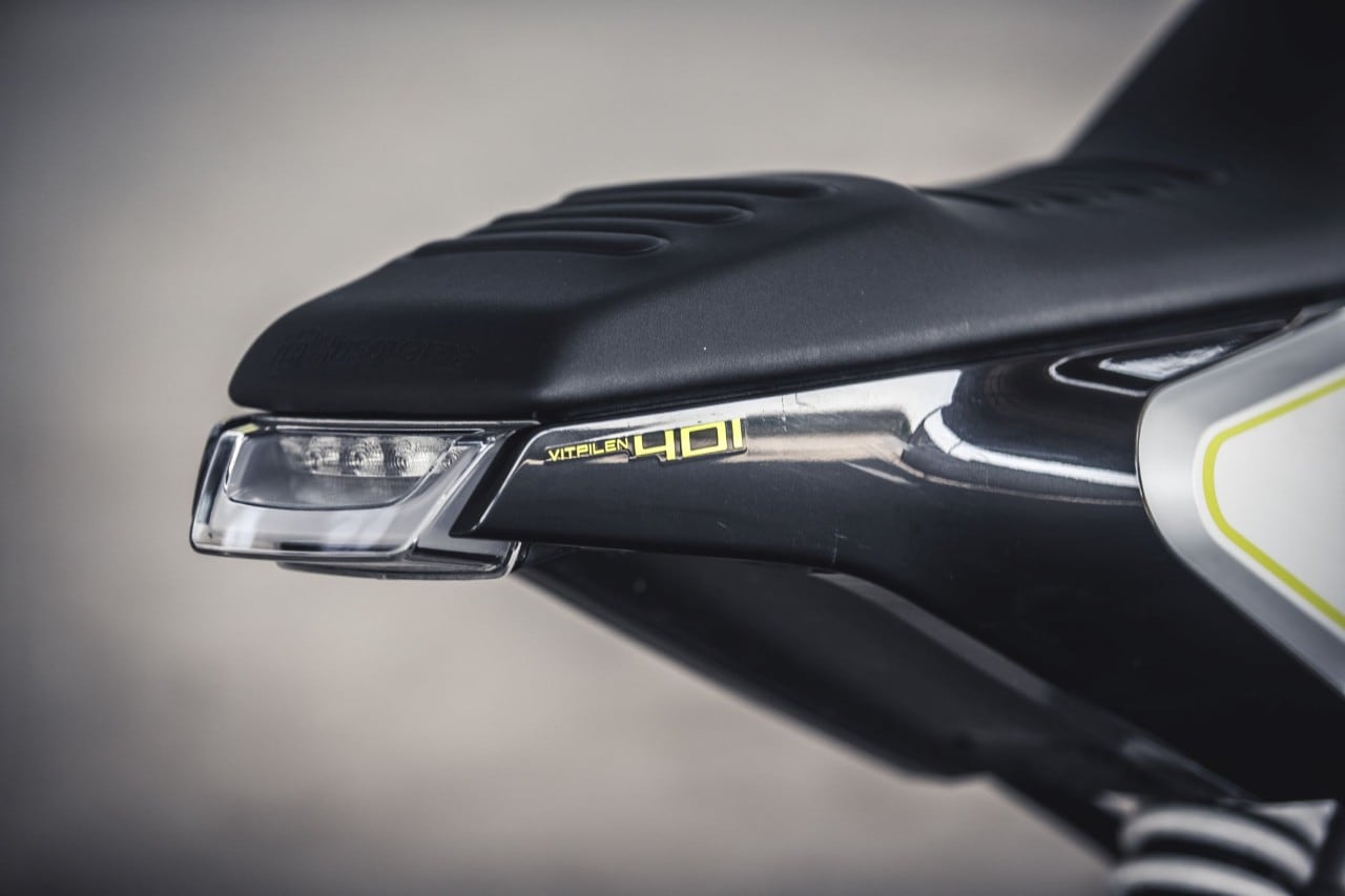 Comparativa naked 300: Honda CB300R VS Husqvarna Vitpilen 401