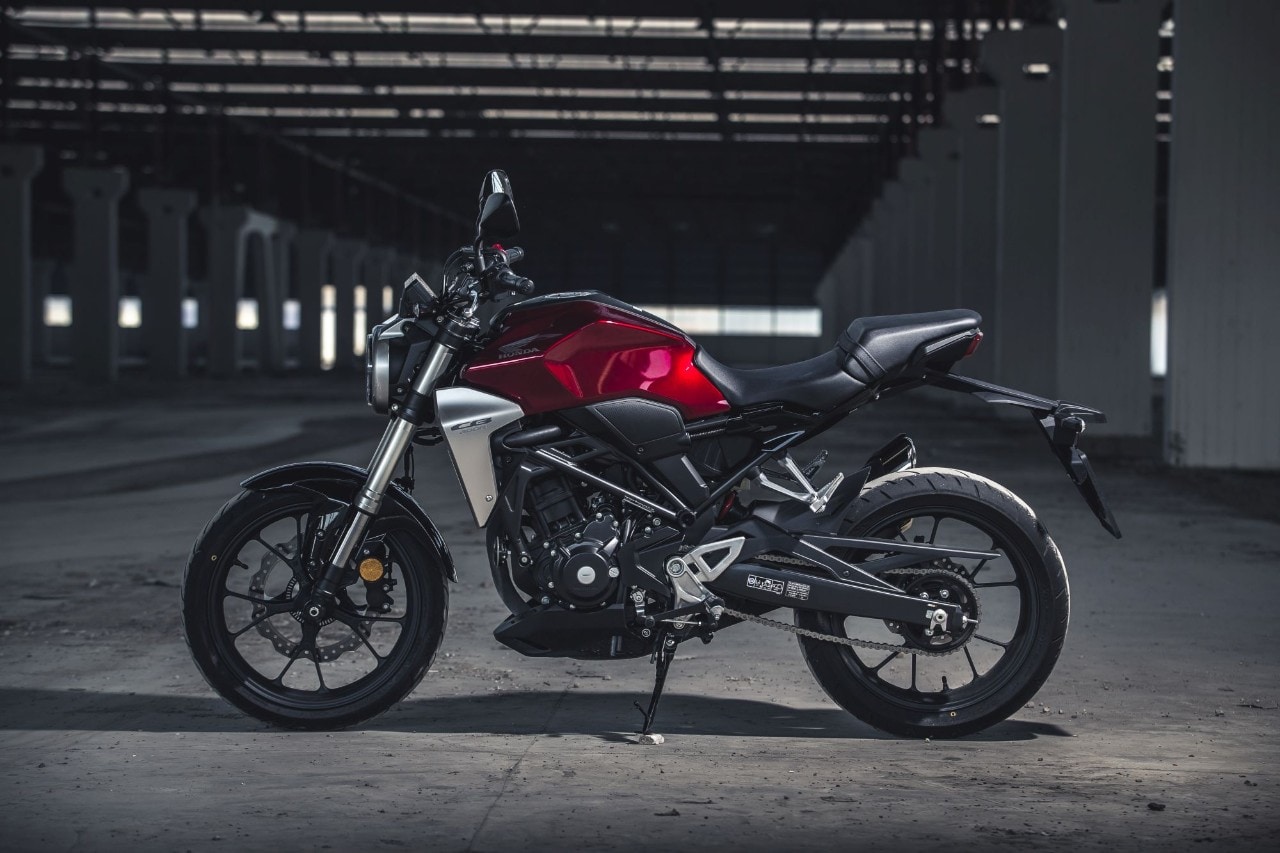 Comparativa naked 300: Honda CB300R VS Husqvarna Vitpilen 401