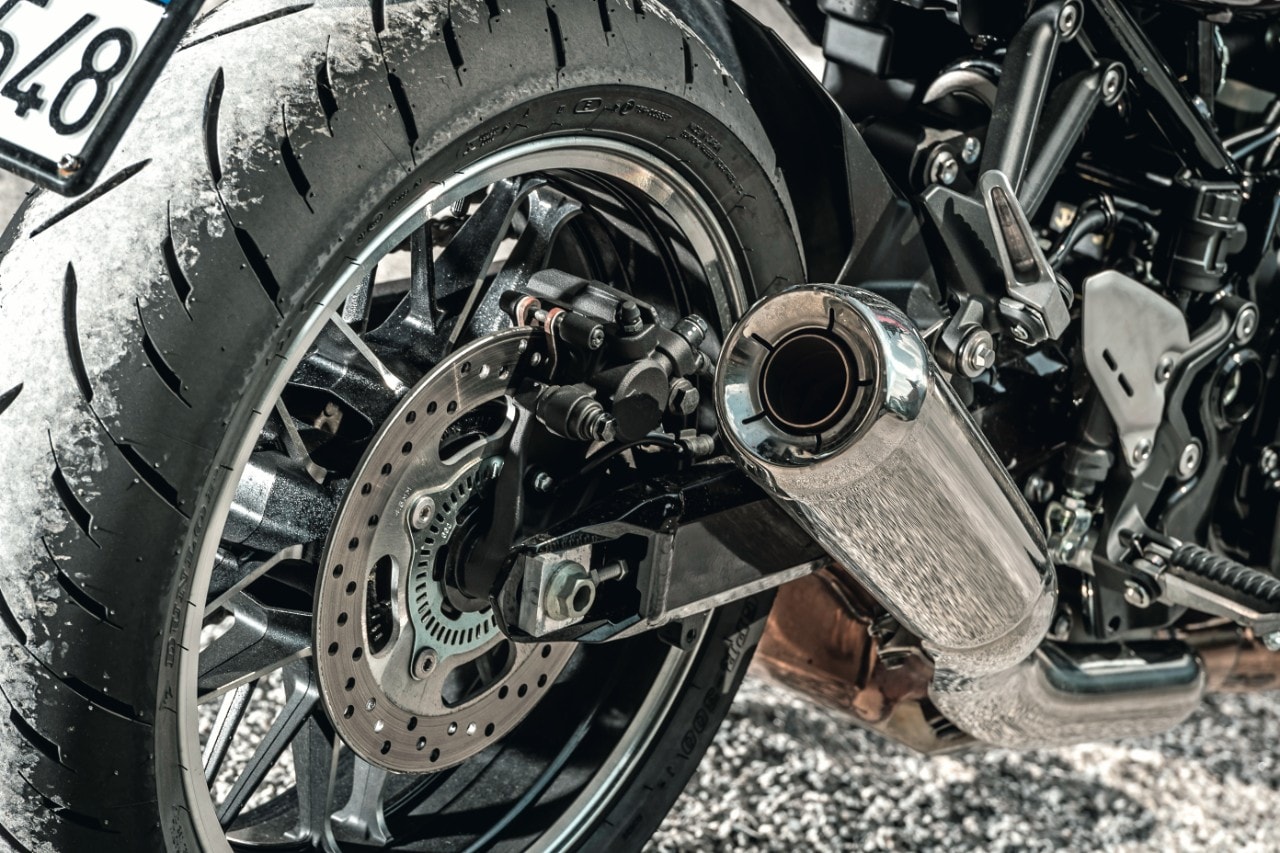 Kawasaki Z900RS vs Z900RS Café: sfida in famiglia