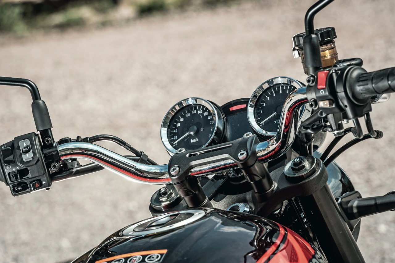 Kawasaki Z900RS vs Z900RS Café: sfida in famiglia