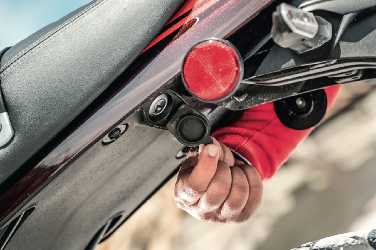 Kawasaki Z900RS vs Z900RS Café: sfida in famiglia