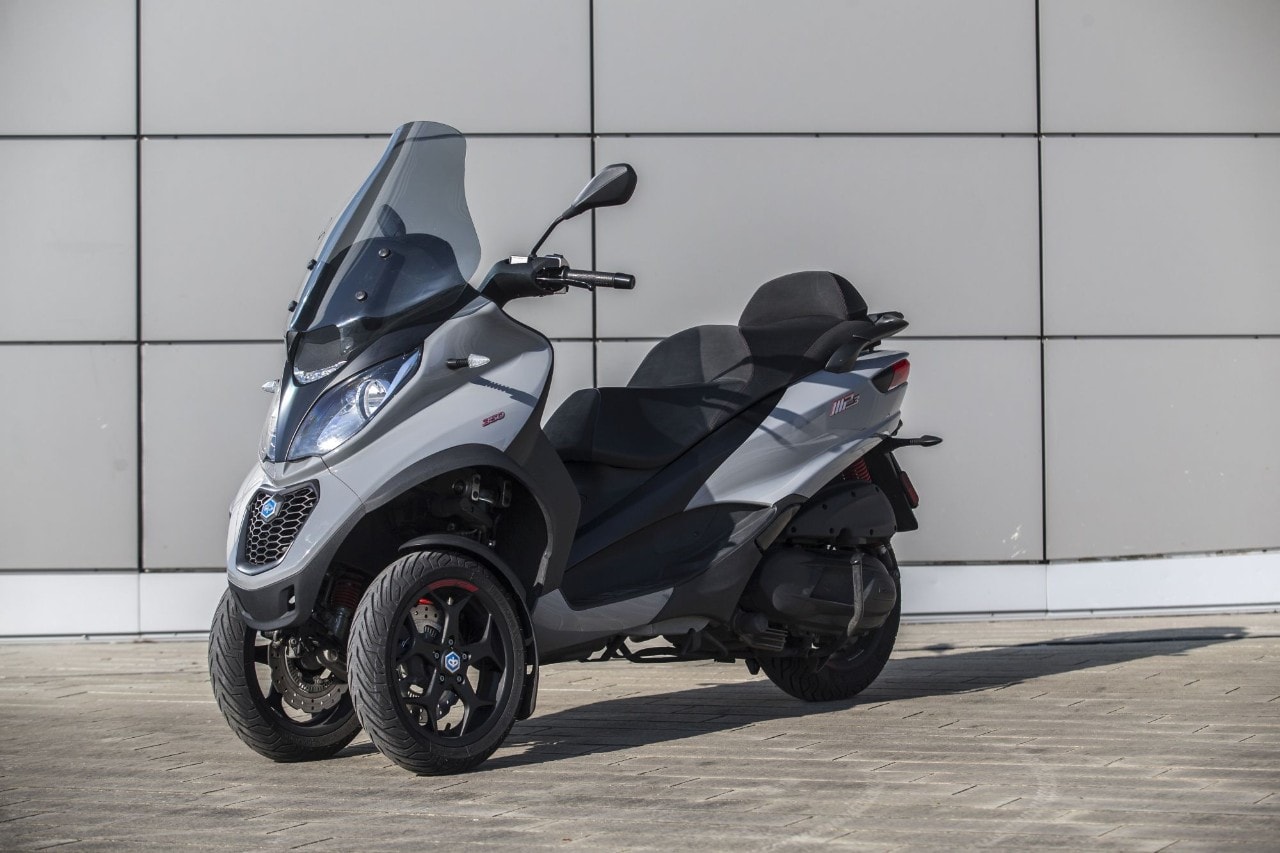 Piaggio MP3 350: tre ruote all season