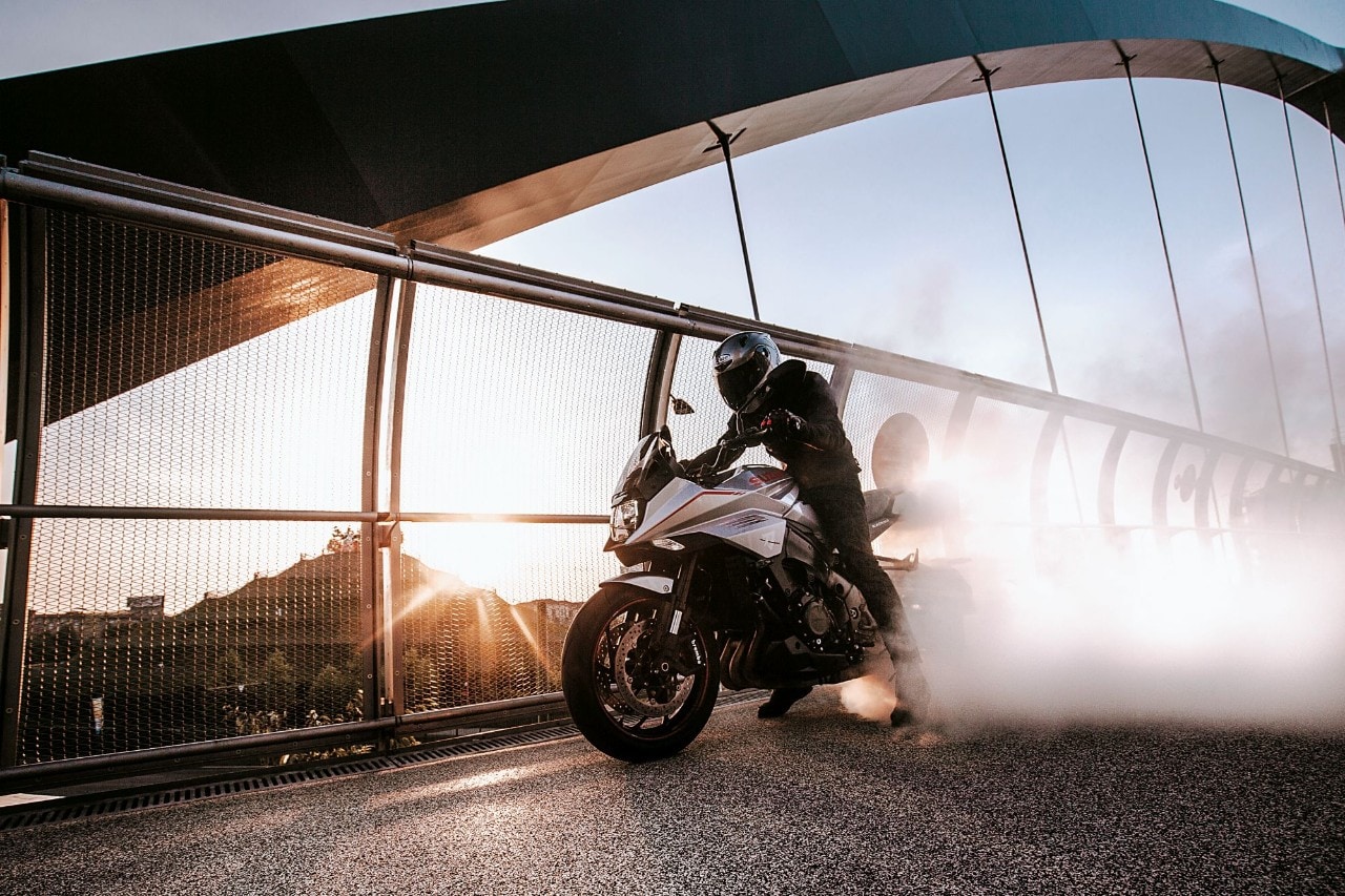 Suzuki Katana Jindachi: dal tramonto all'alba