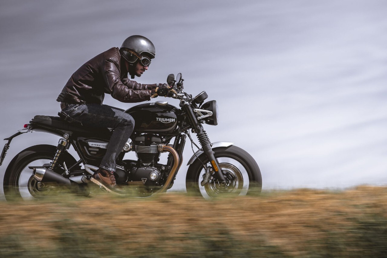 Triumph Speed Twin: polvere da sparo