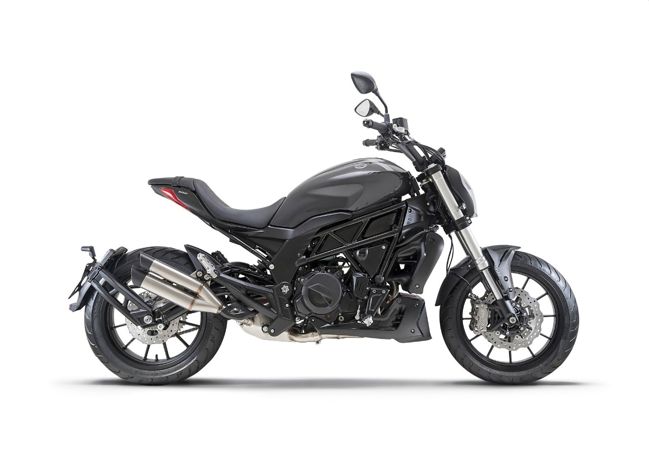 Comparativa cruiser: Benelli 502C VS Ducati XDiavel S