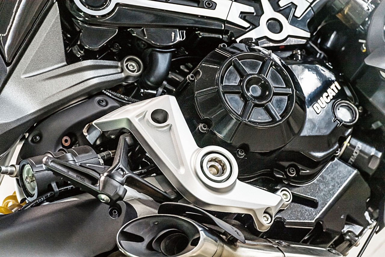 Comparativa cruiser: Benelli 502C VS Ducati XDiavel S