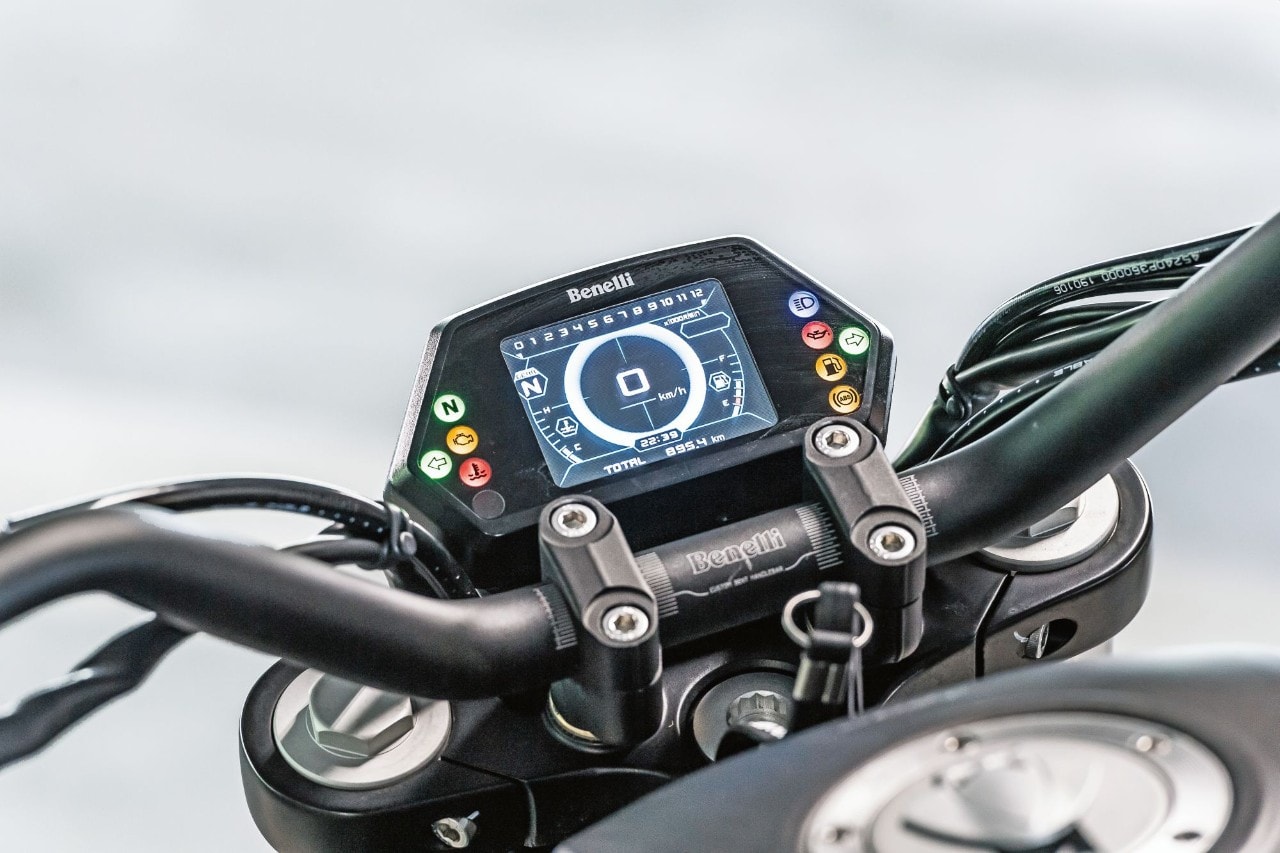 Comparativa cruiser: Benelli 502C VS Ducati XDiavel S